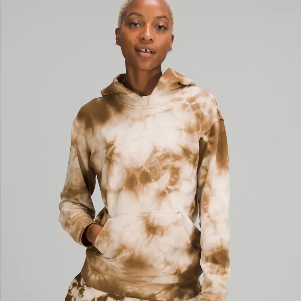 Lululemon hoodie Earth Dye Sand, size 8